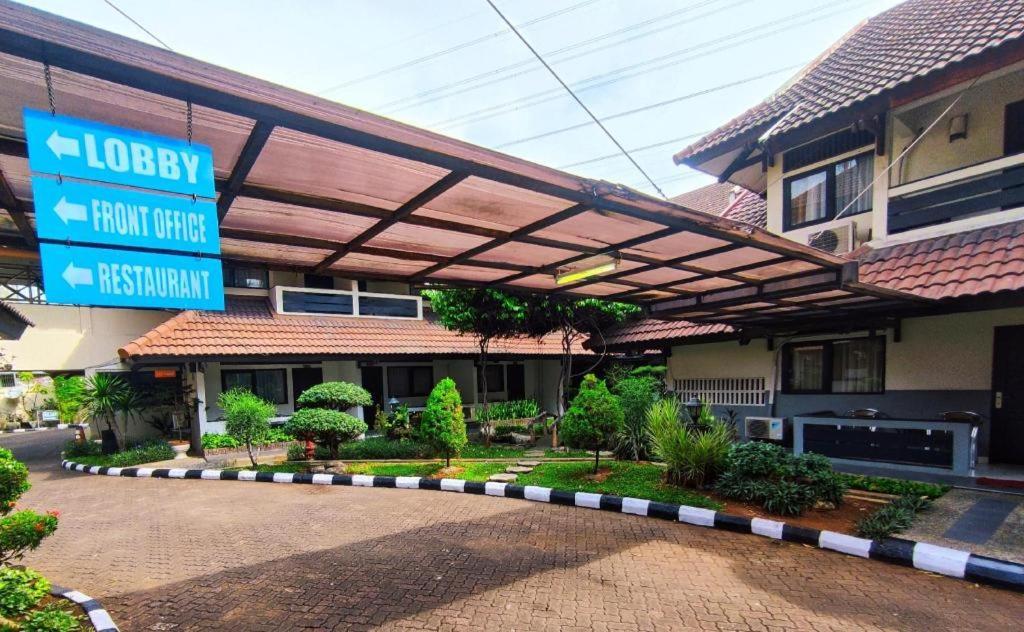 D'Arcici Hotel Plumpang Jakarta Exterior photo