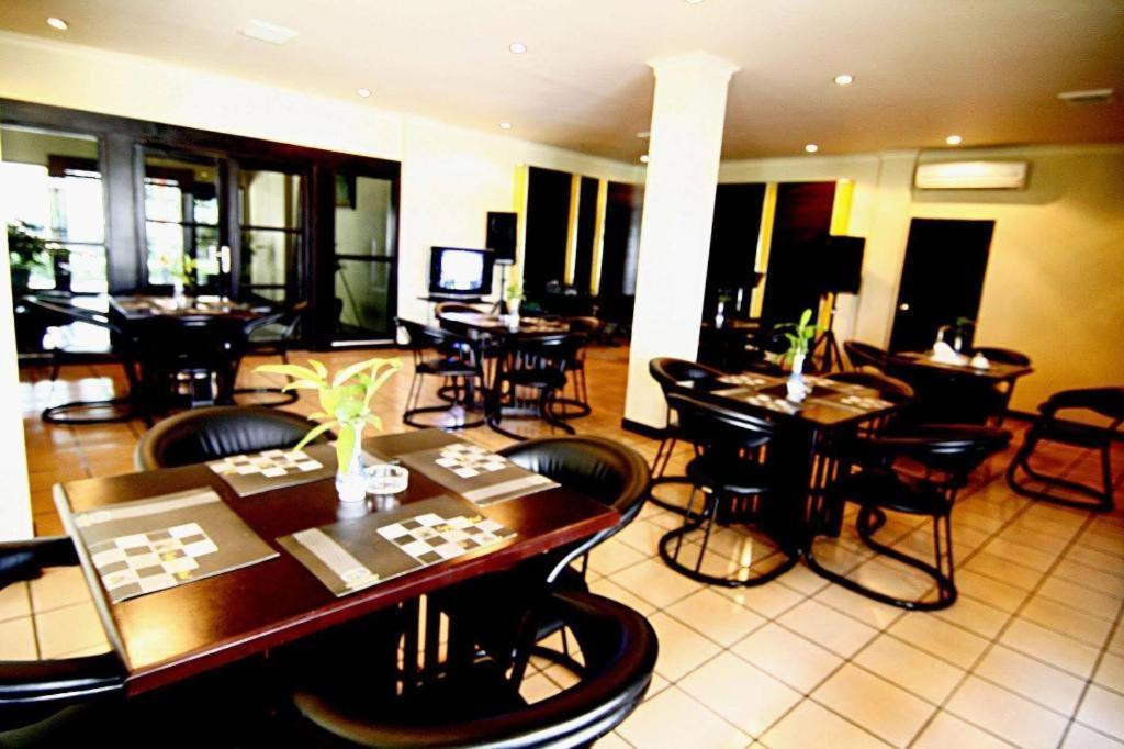D'Arcici Hotel Plumpang Jakarta Exterior photo