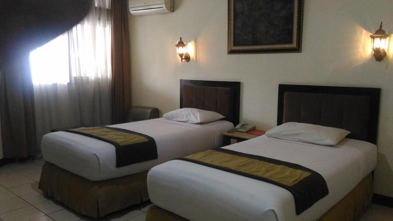 D'Arcici Hotel Plumpang Jakarta Exterior photo